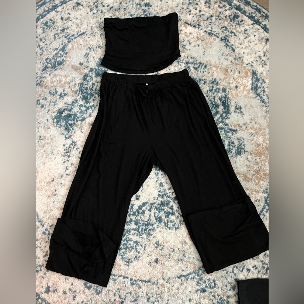 FORM Tube Top and Lounge Pant Set